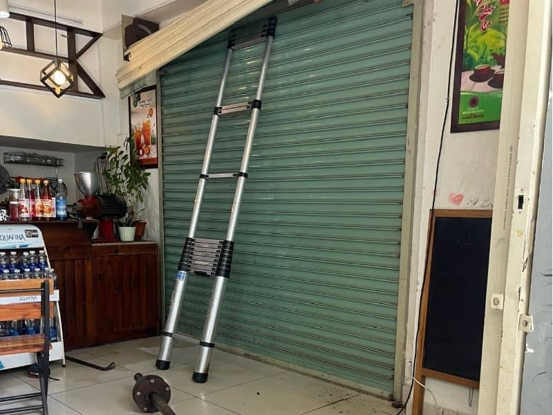 THI CÔNG LẮP ĐẶT SỬA CỬA CUỐN AN GIANG NHANH CHÓNG UY TÍN GIÁ TỐT✅ 6 Sửa Cửa Cuốn An Giang Có Thợ Sau 15 Phút